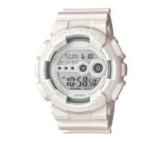 CASIO G-SHOCK – GD – 100: WHITE OUT EDITION