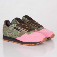 Shoe Gallery x Reebok Classic Leather ‘Flamingos at War’