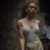 FKA Twigs – Hide