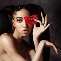 FKA twigs Premieres “Two Weeks” (Video)