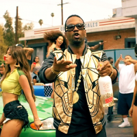 Juicy J – Low  ft. Nicki Minaj, Lil Bibby, Young Thug