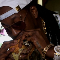 2 Chainz Eats The World’s Most Expensive Burger