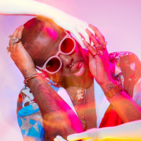 Ty Senoj “Metrosexual 2” Slaps!